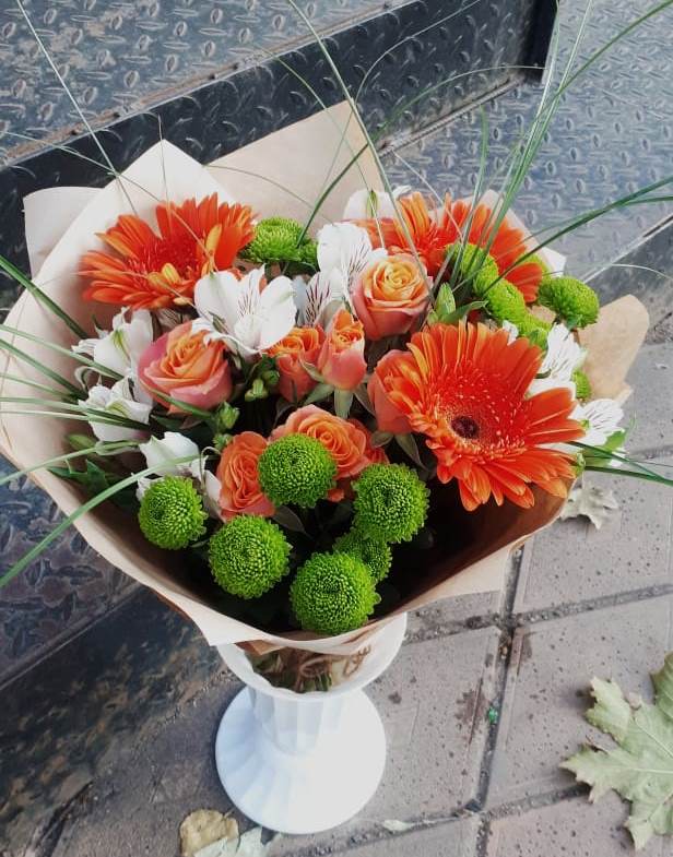 Букет цветов из: Герберы, Хризантемы, Альстромерии и Розы в Городищи