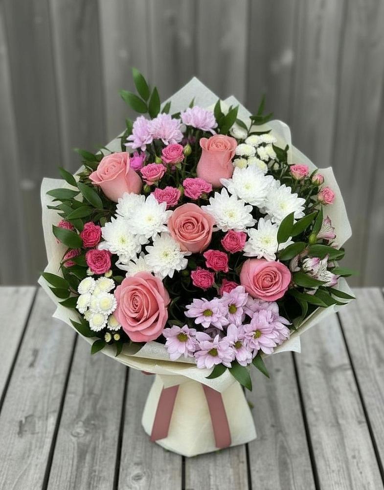 Букет цветов из: Альстромерии, Гвоздики, Розы и Хризантемы в Городищи
