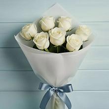 Букет 7 Белых роз Эдлесс Лав в Городищи