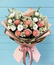 Букет цветов из:  Розы, Альстромерии и Лизиантусы в Городищи