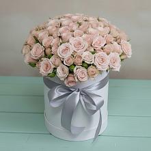 Цветочная композиция из Розы в шляпной коробке в Городищи