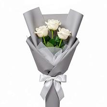 Букет 3 белые розы в Городищи