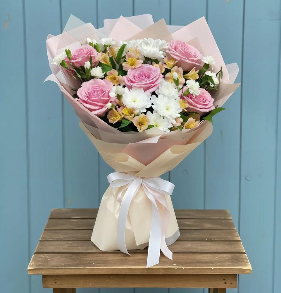 Букет цветов из: Гвоздики, Орхидеи и Розы в Городищи