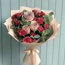 Букет цветов из:  Гвоздики и Розы в Городищи