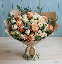 Букет цветов из:  Альстромерии и Розы в Городищи