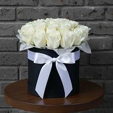 Цветочная композиция из Розы в шляпной коробке #REPLACE_PRED# Городищи